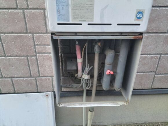 給湯器 配管